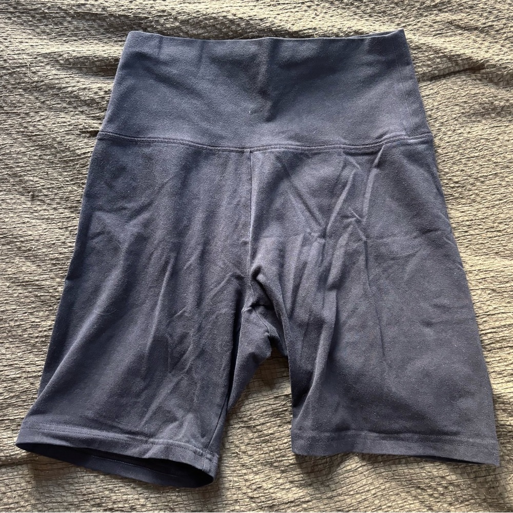 High-Waisted Balck Biker Shorts
